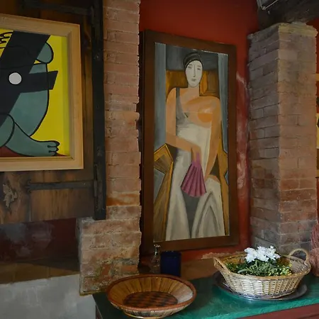 La Casa Della Penna